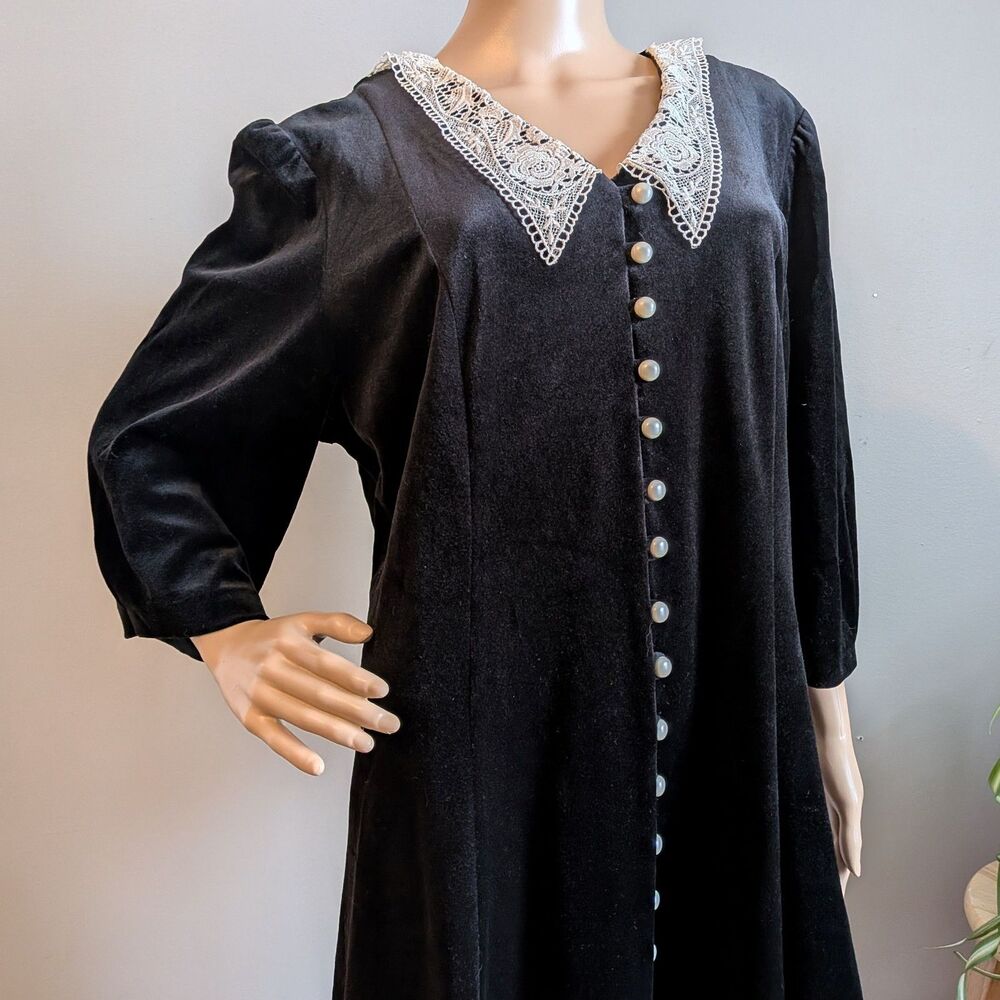 Vintage 90s Ultra Velvet Maxi Dress Lace Collar Wednesday Adams Plus Size 18W - Picture 9 of 11